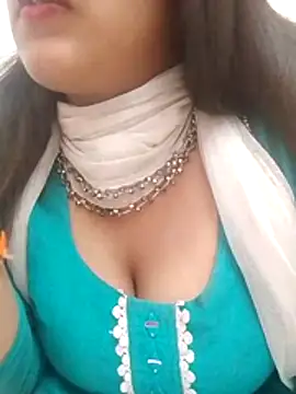 Babe Doll04 online show from April 16, 7:20 am