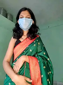 Shivani2002 online show from February 23, 3:26 am