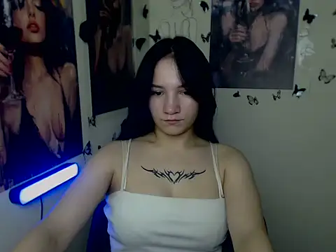 Em7MaA online show from December 5, 7:32 pm