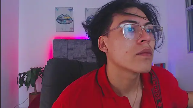 dirty model online show from September 13, 1:27 am