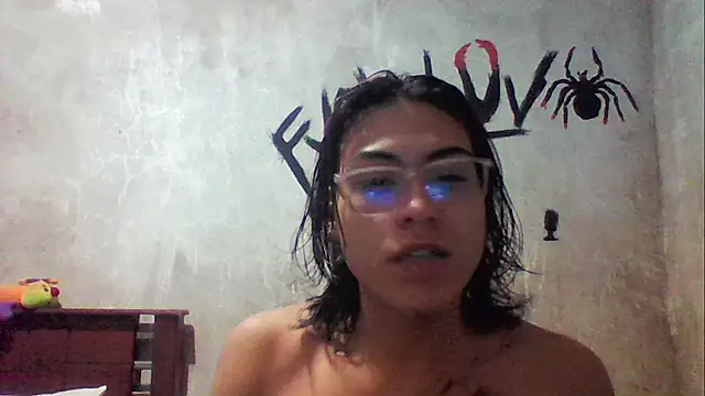 dirty model online show from December 1, 5:45 am