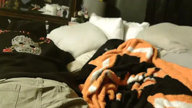 N3V3RPANICxh online show from April 13, 3:23 am