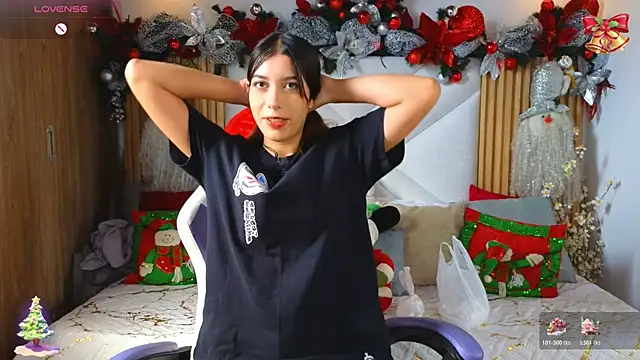 lila min online show from November 11, 1:55 pm