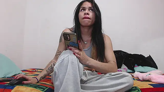 toxic sweet  online show from October 28, 1:09 am