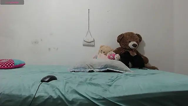 toxic sweet  online show from February 15, 4:31 am