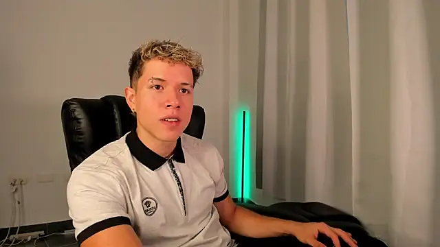 nathan blake online show from November 20, 8:41 pm