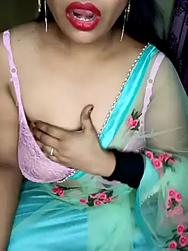 Snapshot of reena502 chatting on October 3, 5:48 am reena502 online show from October 3, 5:48 am