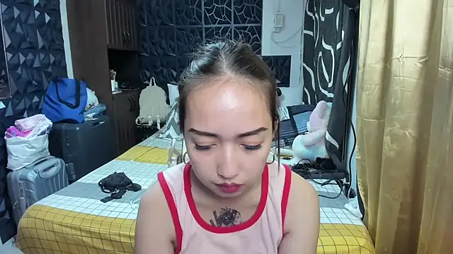 Soft Angel8 online show from November 18, 2:43 pm