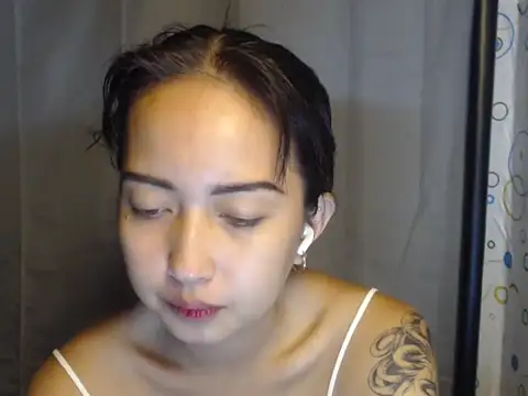 Snapshot of Soft_Angel8 chatting on May 30, 3:36 am Soft Angel8 online show from May 30, 3:36 am