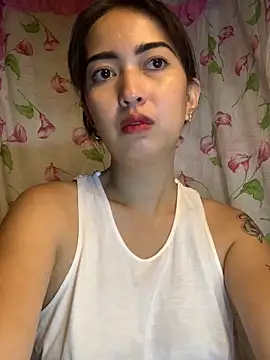 Snapshot of Soft_Angel8 chatting on June 12, 10:03 am Soft Angel8 online show from June 12, 10:03 am