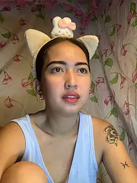 Snapshot of Soft_Angel8 chatting on June 17, 4:26 am Soft Angel8 online show from June 17, 4:26 am