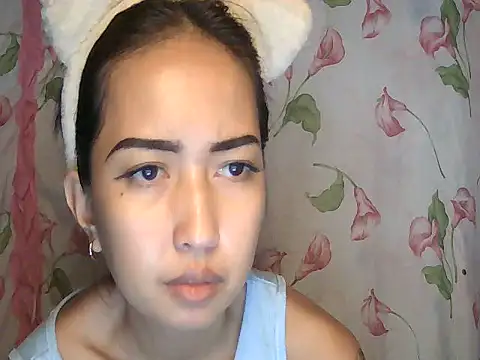 Snapshot of Soft_Angel8 chatting on July 16, 7:20 pm Soft Angel8 online show from July 16, 7:20 pm