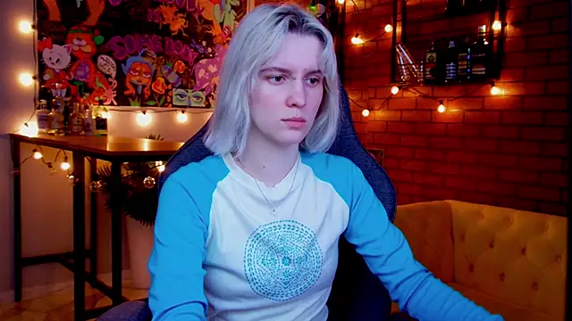 Snapshot of BethanyCloud chatting on May 23, 2:17 am BethanyCloud online show from May 23, 2:17 am