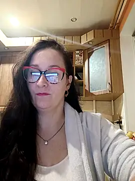 Amandda  online show from October 25, 3:51 pm