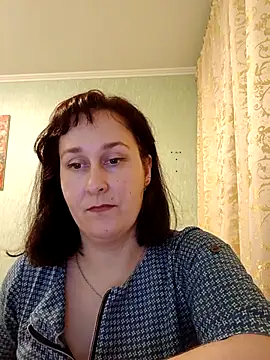 Amandda  online show from March 6, 4:03 pm