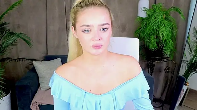 Snapshot of Relax_Time_ chatting on July 19, 5:27 pm Relax Time online show from July 19, 5:27 pm