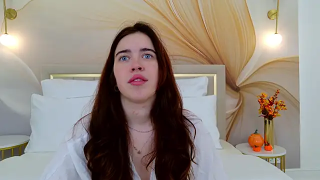 Snapshot of KimberlyBond chatting on September 24, 3:04 pm KimberlyBond online show from September 24, 3:04 pm