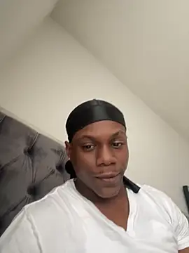 Snapshot of labishyoung25 chatting on November 21, 6:06 pm labishyoung25 online show from November 21, 6:06 pm