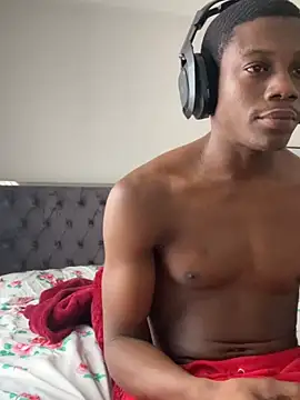 Snapshot of labishyoung25 chatting on December 15, 2:54 pm labishyoung25 online show from December 15, 2:54 pm