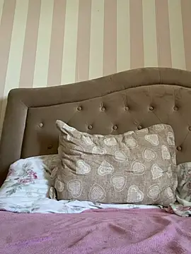 ladeabendata online show from April 16, 1:45 pm