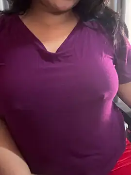 Maggi-is-back online show from December 17, 3:34 am