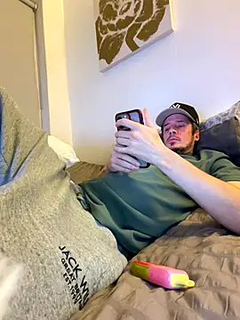 shyandchilling online show from December 1, 7:08 pm