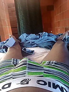 Snapshot of Negro23j chatting on March 21, 9:51 pm Negro23j online show from March 21, 9:51 pm