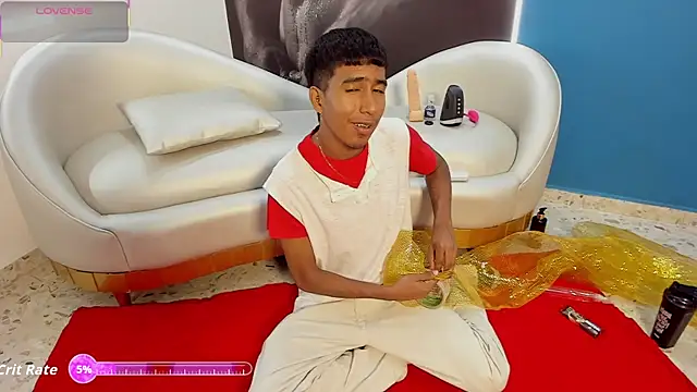 ender h0t online show from December 4, 10:40 pm