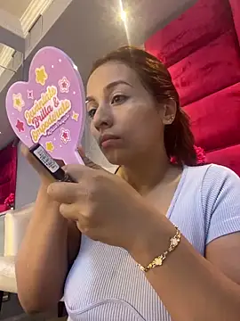 Snapshot of VictoriaFerro chatting on June 28, 12:11 pm VictoriaFerro online show from June 28, 12:11 pm