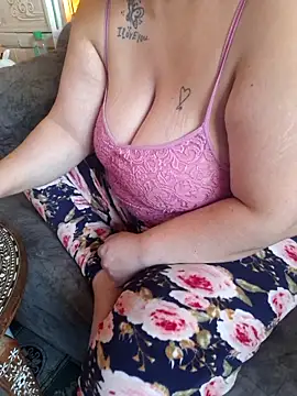 Sultana7 online show from October 13, 10:04 am