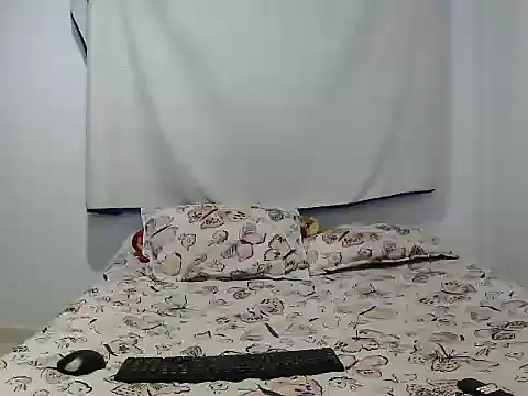 kate bliss online show from June 25, 12:21 am