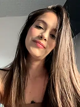 alysa g  online show from October 6, 10:40 pm