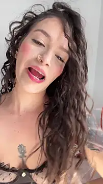 alysa g  online show from October 19, 8:31 pm