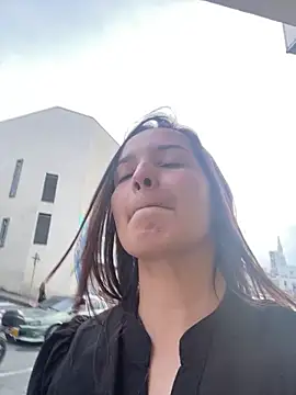 Mia jhoonson online show from November 8, 10:19 pm