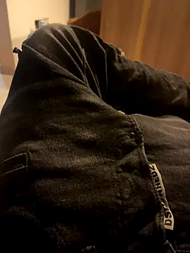 Snapshot of prayingtothesky chatting on September 16, 5:52 am prayingtothesky online show from September 16, 5:52 am