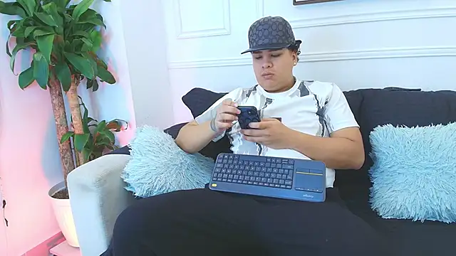 Naim Bennetsex online show from November 27, 6:21 pm