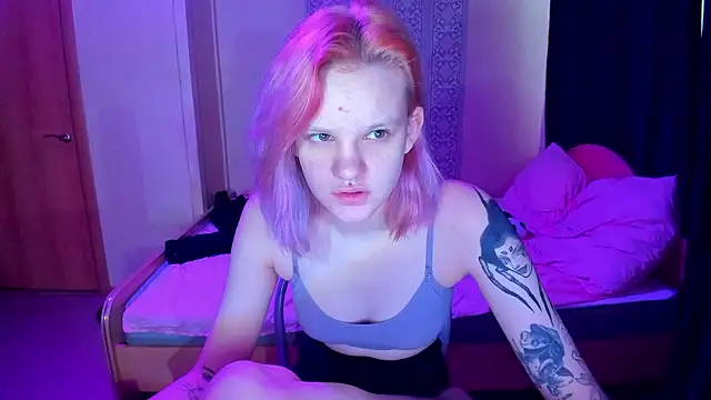 Snapshot of Elieiza_xo chatting on February 16, 9:16 am Elieiza xo online show from February 16, 9:16 am