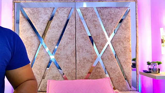 jayd muscle online show from December 23, 5:05 am