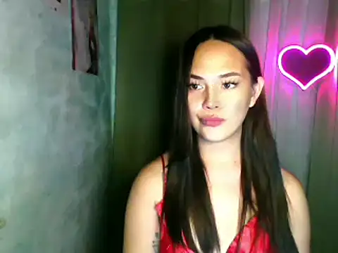 Snapshot of sweetsassyxx chatting on April 21, 6:12 pm sweetsassyxx online show from April 21, 6:12 pm