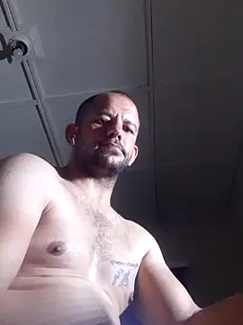 Snapshot of Lekewarmele chatting on November 1, 8:22 pm Lekewarmele online show from November 1, 8:22 pm