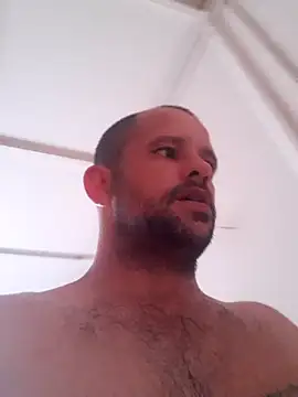 Snapshot of Lekewarmele chatting on November 2, 3:36 pm Lekewarmele online show from November 2, 3:36 pm