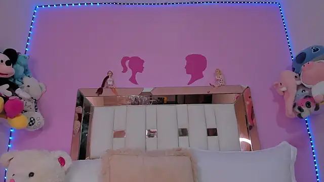 Snapshot of Emmy_Rivas chatting on September 27, 12:15 am Emmy Rivas online show from September 27, 12:15 am