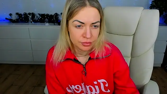 Anna Snows online show from December 22, 6:32 am