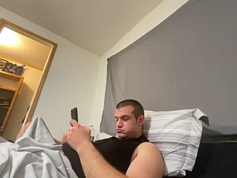 Snapshot of cumitted chatting on October 31, 10:49 am cumitted online show from October 31, 10:49 am