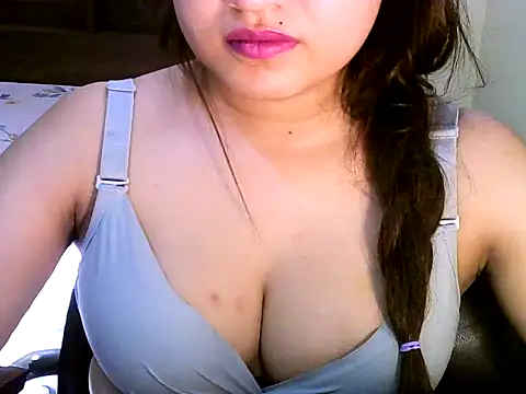 Snapshot of strip_vani chatting on May 28, 3:59 am strip vani online show from May 28, 3:59 am