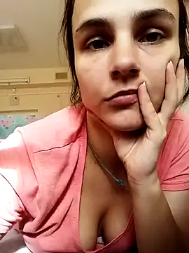 Snapshot of Jenevaonlovex chatting on September 28, 10:42 am Jenevaonlovex online show from September 28, 10:42 am