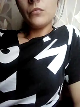 Snapshot of Jenevaonlovex chatting on October 31, 10:05 am Jenevaonlovex online show from October 31, 10:05 am