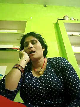 Snapshot of Hot-piuy chatting on September 23, 5:21 am Hot-piuy online show from September 23, 5:21 am