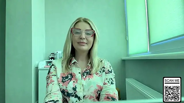 Blondie xoxoxo online show from July 14, 9:36 am