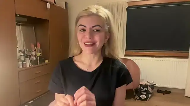 princess17 online show from December 19, 3:13 am